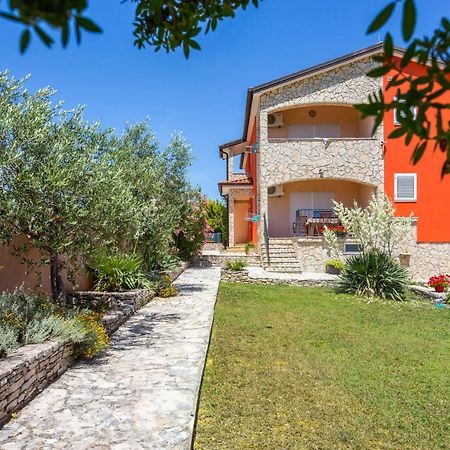 Villa Orange II Медулин Екстериор снимка