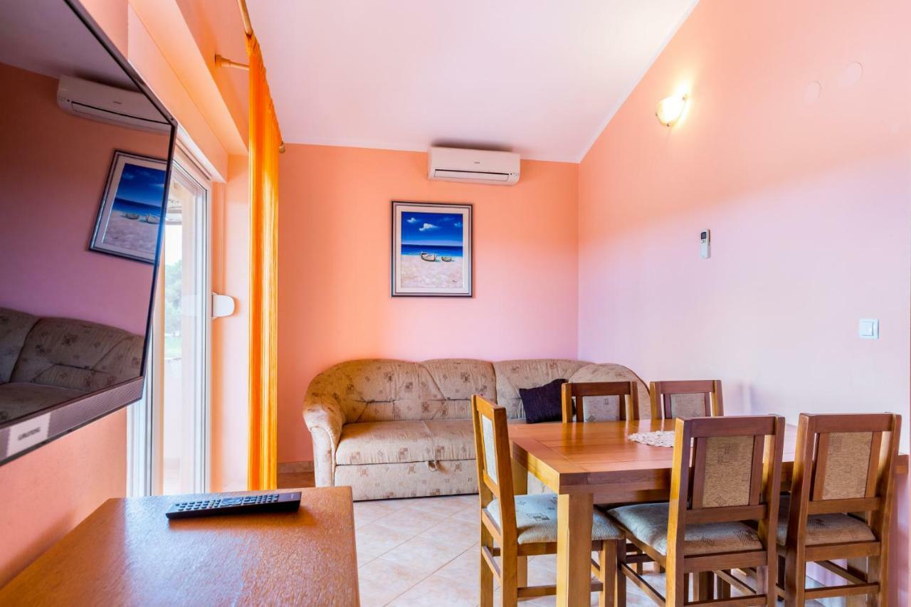 Villa Orange II Медулин Екстериор снимка